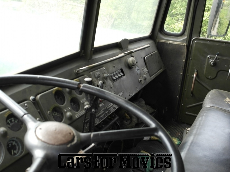 CarsForMovies | MAZ 537 1965 Weißrussland Grün Sonstige Militärfahrzeug LKW Brandenburg 1748 Panzerzugmaschine Armee Ostblock Sowjetunion Warschauer UdSSR