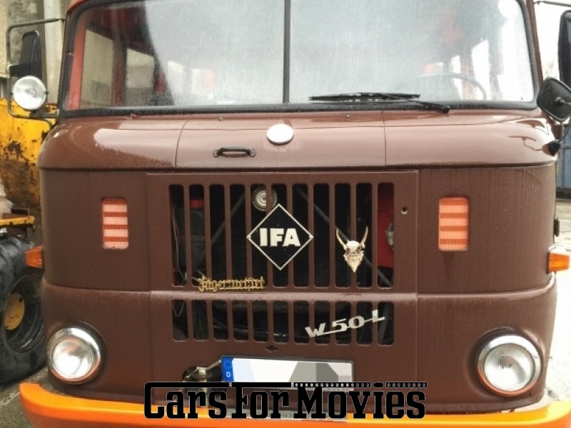 CarsForMovies | IFA W50 L ex LF 16 1978 DDR Braun Rot Nutzfahrzeug Transporter Berlin 2418 Ostblock Oldtimer DDR Kastenwagen Umbau 
