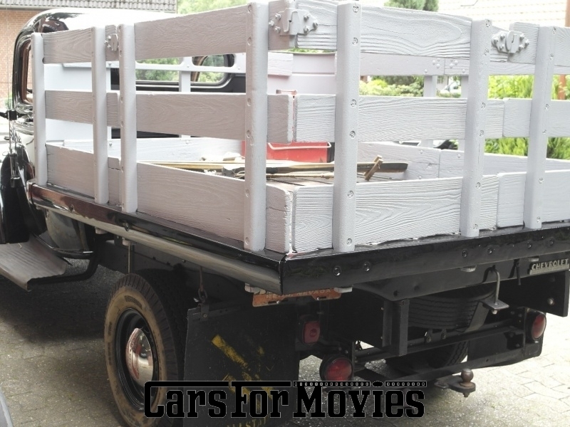 CarsForMovies | Chevrolet  Stake Truck 1942 USA Schwarz Beige Zivilfahrzeug Pickup Niedersachsen 2732 Oldtimer Vorkrieg Pritsche