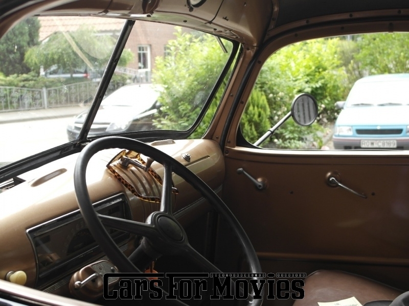 CarsForMovies | Chevrolet  Stake Truck 1942 USA Schwarz Beige Zivilfahrzeug Pickup Niedersachsen 2732 Oldtimer Vorkrieg Pritsche