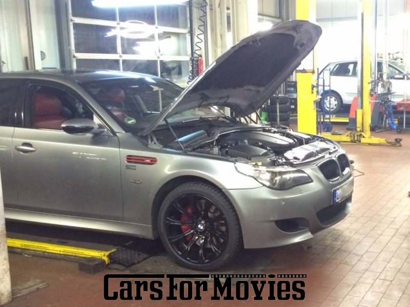 CarsForMovies | BMW M5 E60 2006 Deutschland Grau Rot Zivilfahrzeug Limousine Niedersachsen 2932 