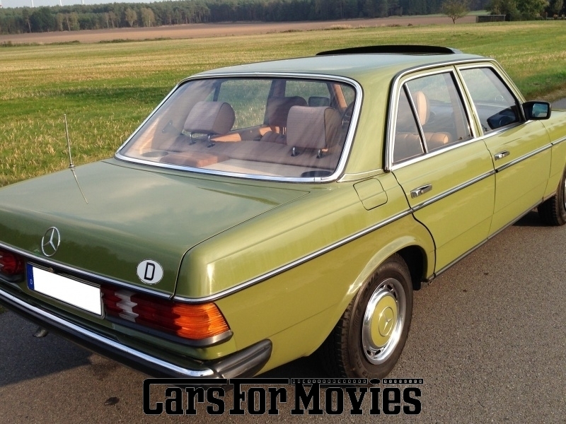 CarsForMovies | Mercedes Benz W123 1982 Deutschland Grün Beige Zivilfahrzeug Limousine Brandenburg 3353 Oldtimer