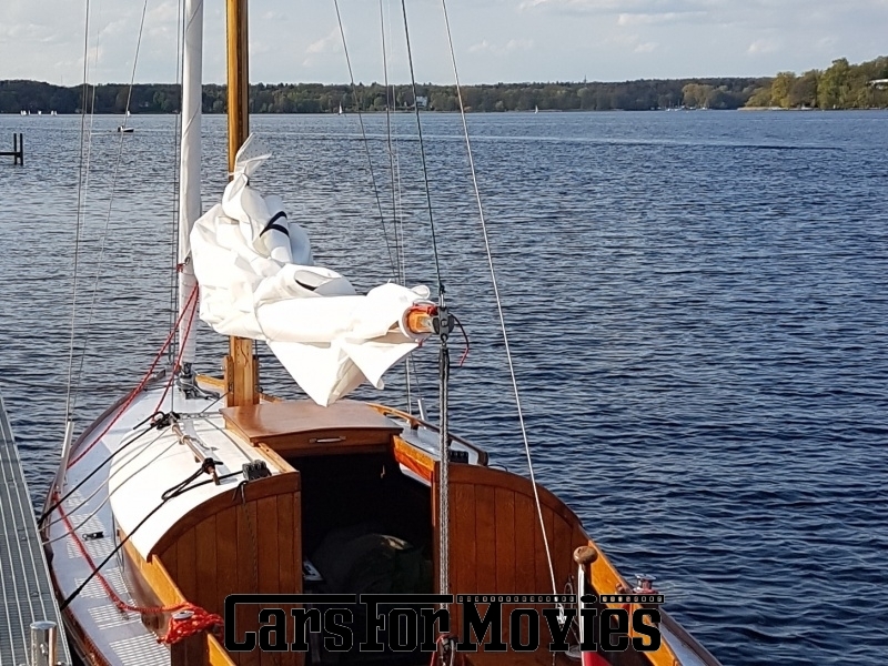 CarsForMovies | Matchless 20er Jollenkreuzer 1943 England Braun Braun Luft- und Wasserfahrzeug Segelboot Berlin 3367 Baumwollsegel Segelschiff Yacht Jacht