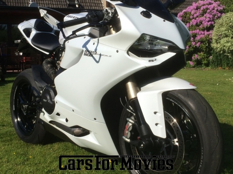 CarsForMovies | Ducati Panigale 1199 2013 Italien Weiß Weiß Zwei- und Dreirad Motorrad Hamburg 3557 