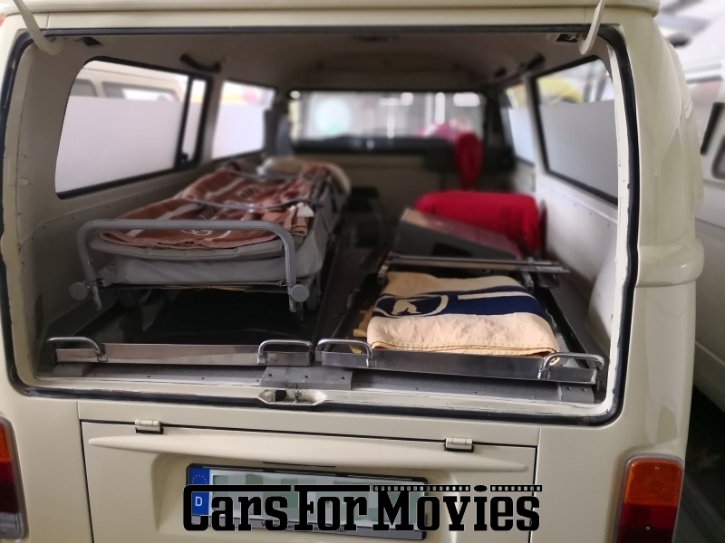 CarsForMovies | VW T2  1972 Deutschland Beige Sonstige Einsatzfahrzeug Rettungswagen Berlin 3777 Krankenwagen Krankentransport Bulli