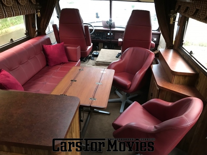 CarsForMovies | Hymer S900 1981 Deutschland Sonstige Rot Zivilfahrzeug Wohnmobil Baden-Württemberg 4165 Oldtimer Wohnwagen Camping Zirkus