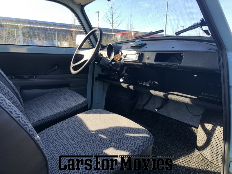 CarsForMovies | Trabant 601 Deluxe  1988 DDR Blau Grau Zivilfahrzeug DDR Fahrzeug allgemein Brandenburg 4357 Ostblock 
