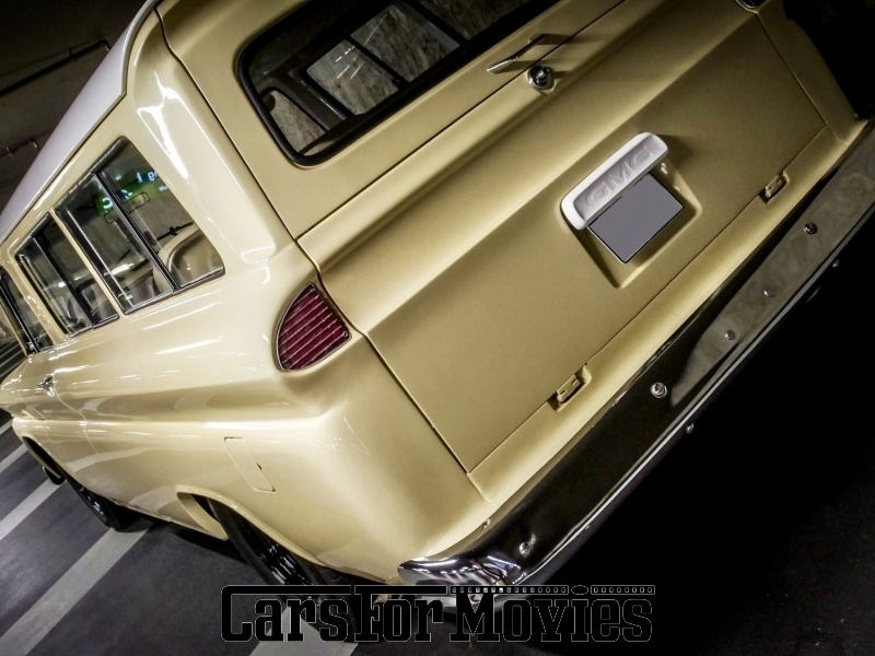 CarsForMovies | GMC Suburban 1964 USA Beige Weiß Zivilfahrzeug Geländewagen Berlin 4558 Oldtimer Kombilimousine