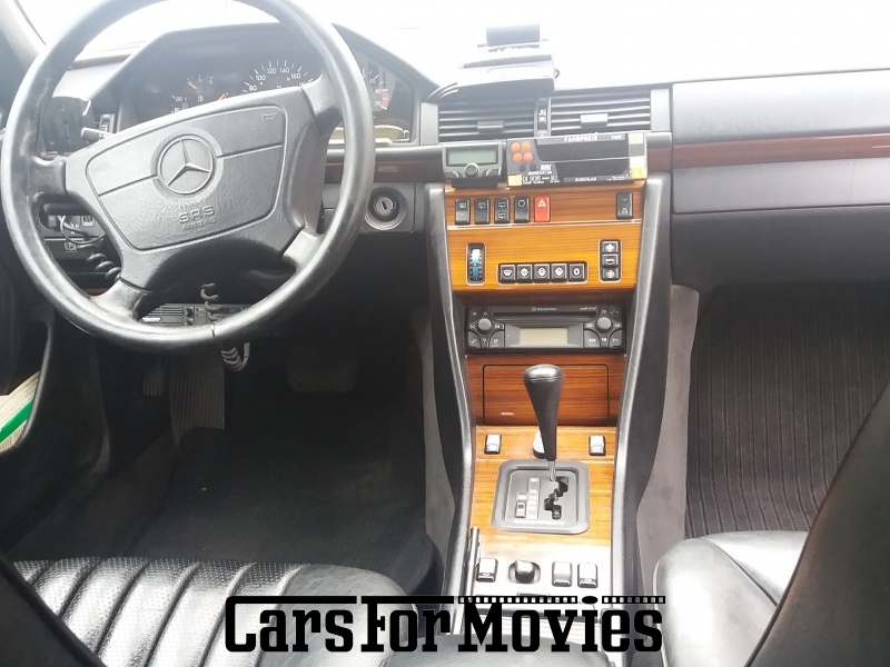 CarsForMovies | Mercedes Benz W124 220 T-Modell 1995 Deutschland Sonstige Sonstige Einsatzfahrzeug Taxi Bayern 4589 Kombi