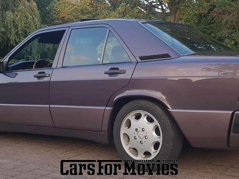 CarsForMovies | Mercedes Benz 190 1993 Deutschland Lila Schwarz Zivilfahrzeug Limousine Niedersachsen 4662 Schiebedach 