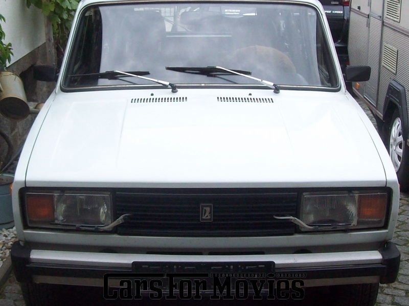 CarsForMovies | Lada 2104 1988 Russland Weiß Braun Zivilfahrzeug Kombi Sachsen 4667 Oldtimer Sowjetunion UdSSR Ostblock DDR Nova