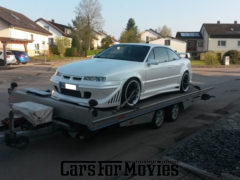 CarsForMovies | Opel Calibra 1996 Deutschland Weiß Schwarz Zivilfahrzeug Coupe Baden-Württemberg 4731 Custom Tuning Roadshow Event Unikat