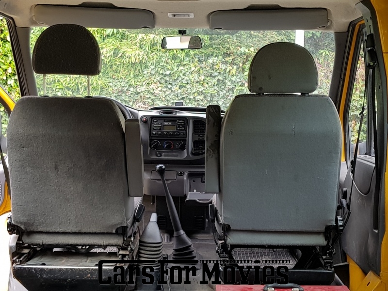CarsForMovies | Ford Transit 2003 USA Gelb Grau Nutzfahrzeug Transporter Nordrhein-Westfalen 4859 Oldtimer Schiebetür Post