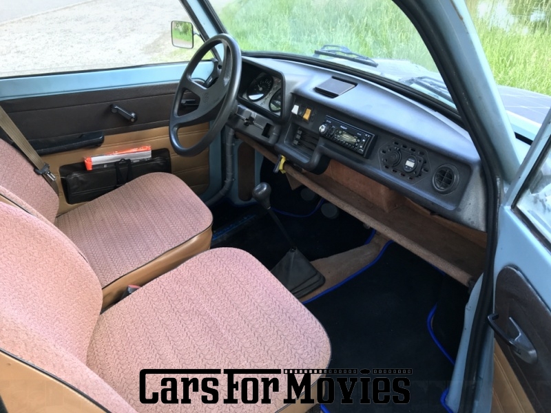 CarsForMovies | Trabant 1.1 1990 DDR Blau Beige Zivilfahrzeug DDR Fahrzeug allgemein Bayern 5044 Oldtimer Camping Ostblock Anhängerkupplung Dachzelt