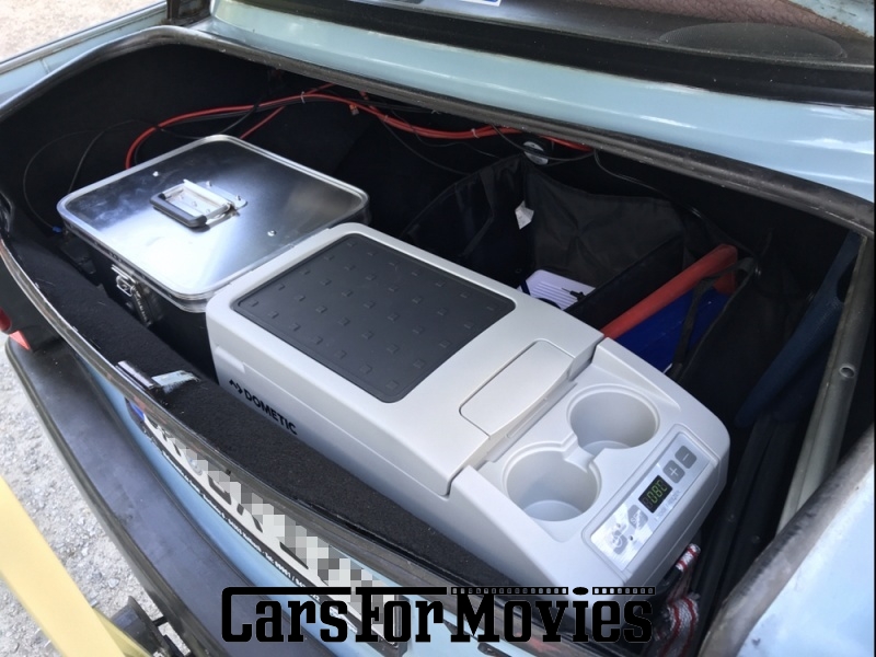 CarsForMovies | Trabant 1.1 1990 DDR Blau Beige Zivilfahrzeug DDR Fahrzeug allgemein Bayern 5044 Oldtimer Camping Ostblock Anhängerkupplung Dachzelt