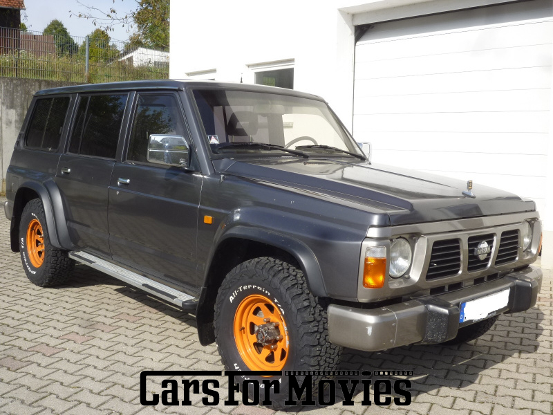 CarsForMovies | Nissan Patrol GR 1990 Japan Grau Grau Zivilfahrzeug Geländewagen Bayern 5156 Oldtimer Typ Y60 Grand Raid Allrad Offroad Camping Anhängerkupplung