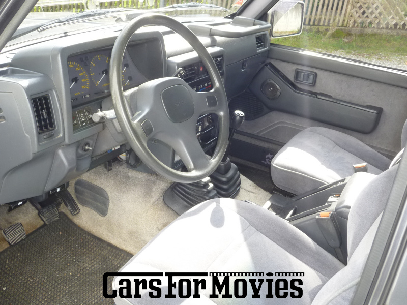 CarsForMovies | Nissan Patrol GR 1990 Japan Grau Grau Zivilfahrzeug Geländewagen Bayern 5156 Oldtimer Typ Y60 Grand Raid Allrad Offroad Camping Anhängerkupplung