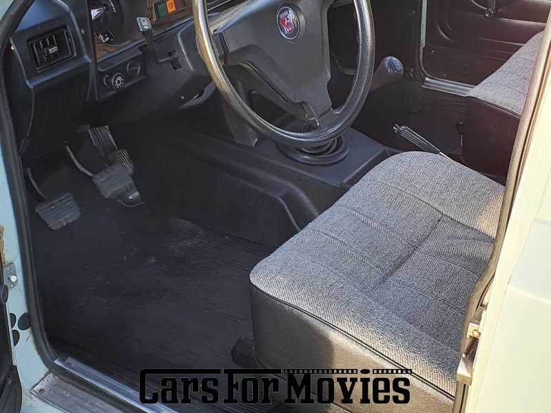 CarsForMovies | Wolga GAZ 24-10 1990 Russland Sonstige Grau Zivilfahrzeug Limousine Sachsen 5373 Oldtimer Ostblock UdSSR Sowjetunion Russland DDR 