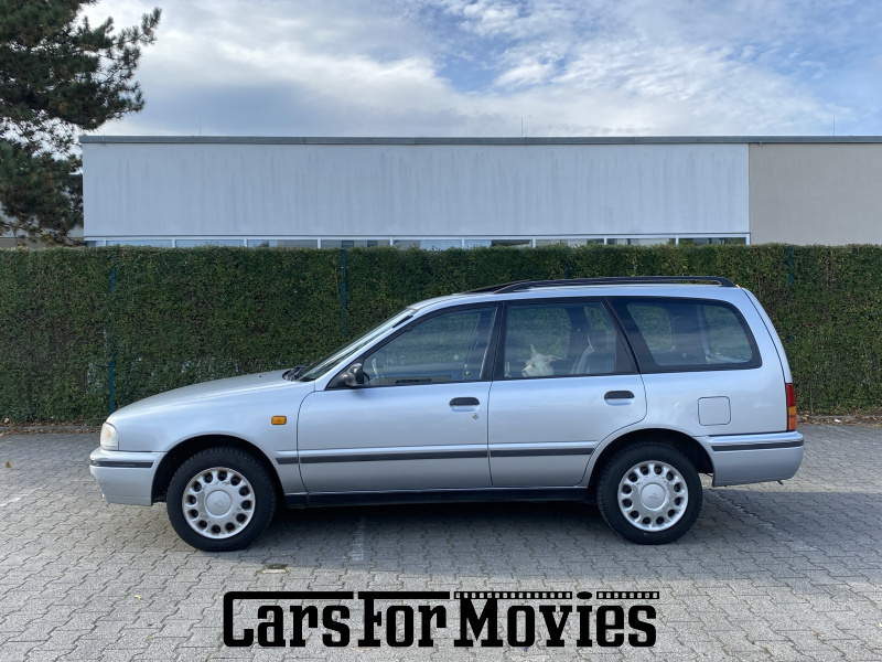 CarsForMovies | Nissan Sunny Traveller Y10 1998 Japan Silber Grau Zivilfahrzeug Kombi Berlin 5716 Schiebedach