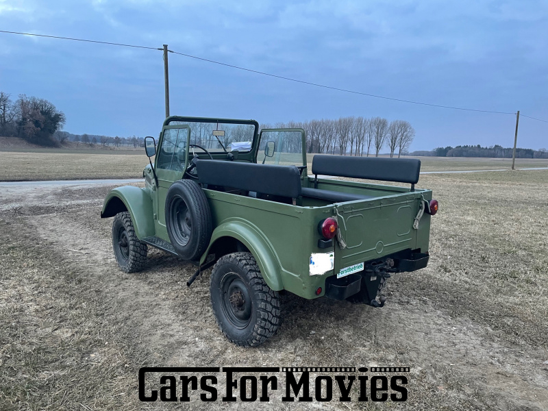 CarsForMovies | ARO M461 1968 Rumänien Grün Schwarz Militärfahrzeug Geländewagen Bayern 6181 Ostblock DDR Pritsche Warschauer Pakt