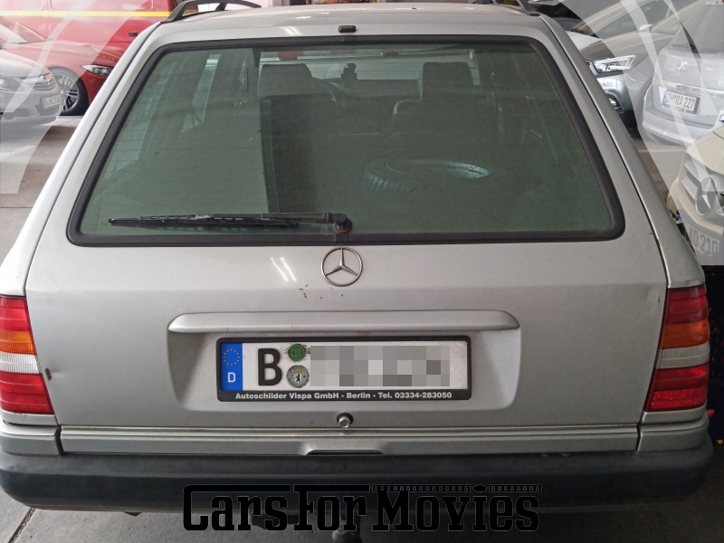 CarsForMovies | Mercedes Benz 230 TE 1992 Deutschland Silber Schwarz Zivilfahrzeug Kombi Berlin 6890 Schiebedach leder