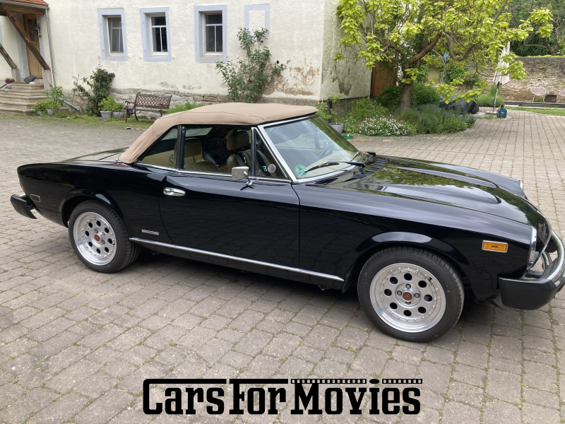 CarsForMovies | Fiat Spider 124 Pininfarina 1982 Italien Schwarz Beige Zivilfahrzeug Cabrio Baden-Württemberg 6928 