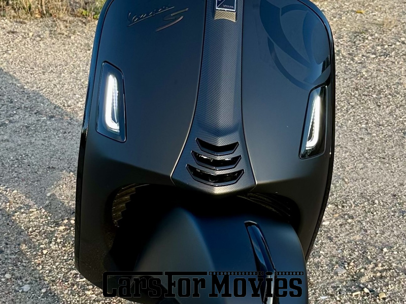 CarsForMovies | Vespa GTS 125 Supersport 2024 Italien Schwarz Schwarz Zivilfahrzeug Motorroller Berlin 7235 scooter