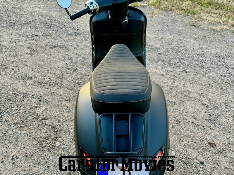 CarsForMovies | Vespa GTS 125 Supersport 2024 Italien Schwarz Schwarz Zivilfahrzeug Motorroller Berlin 7235 scooter