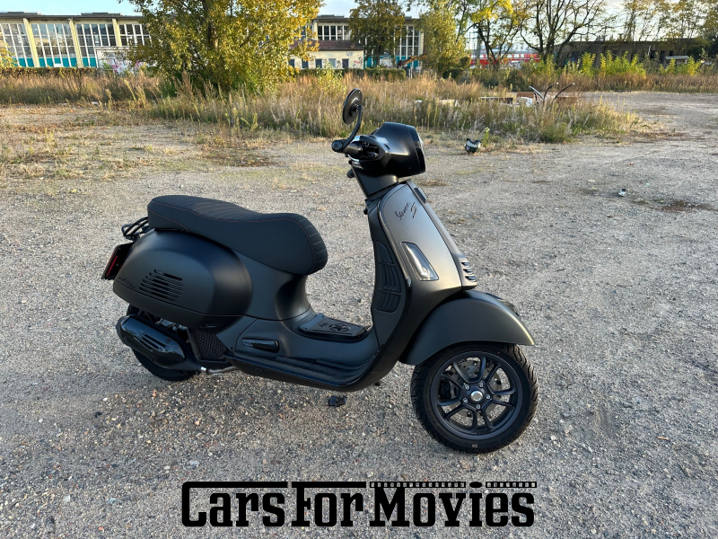 CarsForMovies | Vespa GTS 125 Supersport 2024 Italien Schwarz Schwarz Zivilfahrzeug Motorroller Berlin 7235 scooter