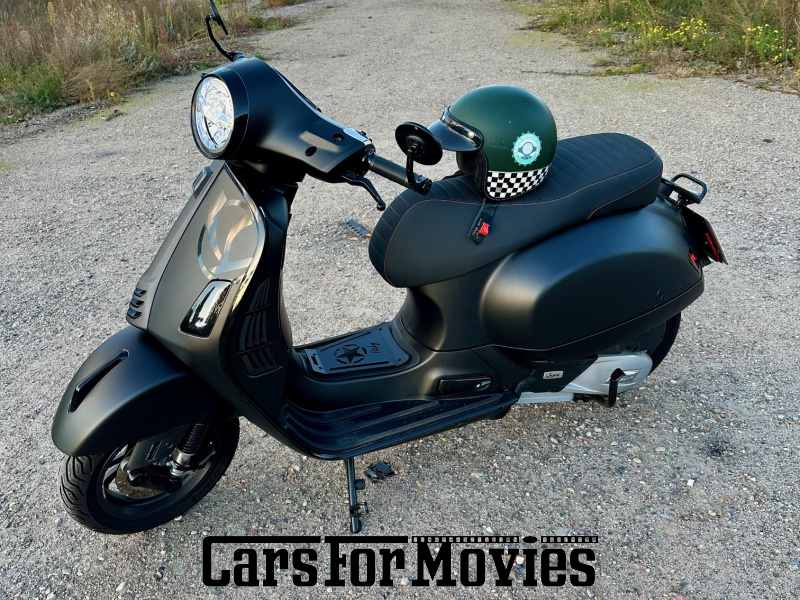 CarsForMovies | Vespa GTS 125 Supersport 2024 Italien Schwarz Schwarz Zivilfahrzeug Motorroller Berlin 7235 scooter