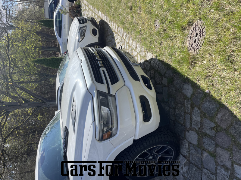 CarsForMovies | Dodge RAM 1500 5,7 V 8 2020 USA Weiß Schwarz Zivilfahrzeug Pick-up Berlin 7252 pickup