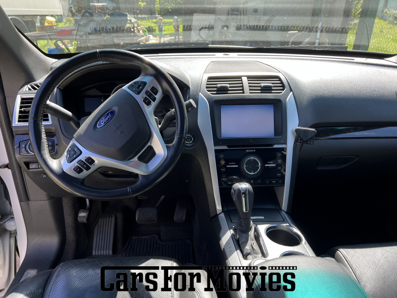 CarsForMovies | Ford Motor Company Explorer 2012 USA Weiß Schwarz Zivilfahrzeug SUV Nordrhein-Westfalen 7342 Schiebedach Anhängerkupplung ahk 