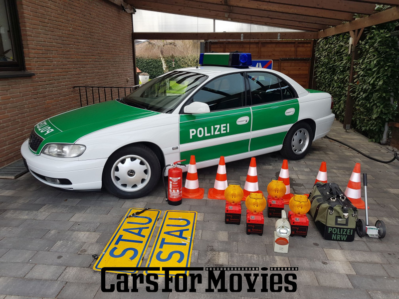 CarsForMovies | Opel Autobahnpolizei (Opel Special Vehicles) 2002 Deutschland Sonstige Grau Einsatzfahrzeug Polizeifahrzeug West Nordrhein-Westfalen 7360 