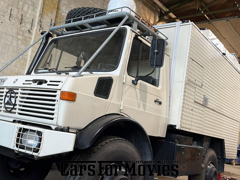 CarsForMovies | Mercedes Benz Unimog 1700L 1981 Deutschland Beige Blau Zivilfahrzeug Wohnmobil Nordrhein-Westfalen 7451 