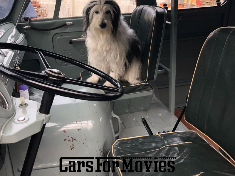 CarsForMovies | Alfa Romeo T10 Romeo 1955 Italien Rot Grau Zivilfahrzeug Transporter außerhalb von Deutschland 7496 Selbstmördertüren