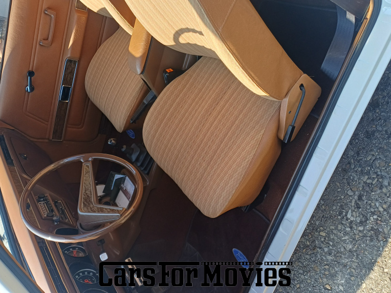 CarsForMovies | Ford-Werke GmbH Taunus 1972 Deutschland Beige Braun Zivilfahrzeug Limousine Nordrhein-Westfalen 7548 