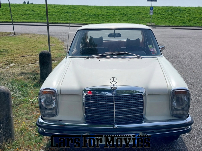 Mercedes Benz W114 1971 Deutschland Weiß Braun Zivilfahrzeug Limousine Hamburg 7556 Schiebedach Dachgepäckträger ahk Anhängerkupplung strichacht /8 schlauchboot