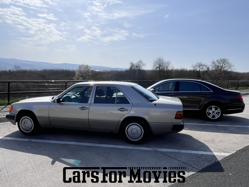 CarsForMovies | Mercedes Benz W124 230E 1991 Deutschland Gold Braun Zivilfahrzeug Limousine Hessen 7577 
