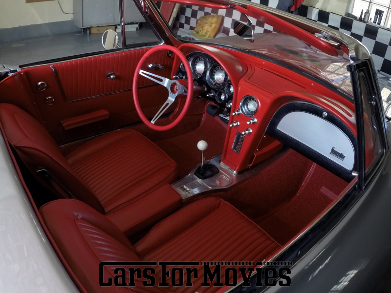 CarsForMovies | Chevrolet  Corvette  1963 USA Silber Rot Zivilfahrzeug Cabrio Nordrhein-Westfalen 7602 