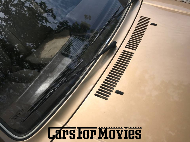 CarsForMovies | Volkswagen Polo 86C 1981 Deutschland Gold Braun Zivilfahrzeug Kleinwagen Berlin 7613 