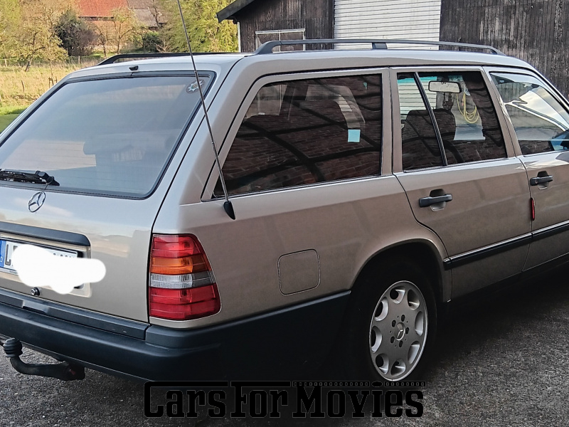 CarsForMovies | Mercedes Benz W124T  1989 Deutschland Sonstige Braun Zivilfahrzeug Kombi Nordrhein-Westfalen 7620 Anhängerkupplung ahk