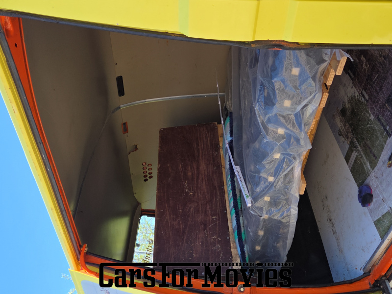 CarsForMovies | Volkswagen T3 1985 Deutschland Gelb Orange Nutzfahrzeug Anhänger Nordrhein-Westfalen 7623 wohnmobil camper showcar tuning