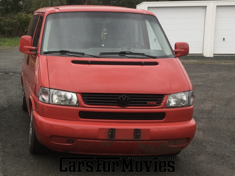 CarsForMovies | Volkswagen Bulli Multivan  1996 Deutschland Rot Grau Zivilfahrzeug Bus Sachsen 7655 