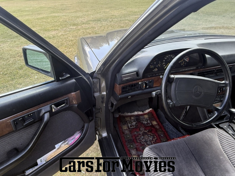 CarsForMovies | Mercedes Benz W126 560 SE 1988 Deutschland Grau Grau Zivilfahrzeug Limousine DE - Baden-Württemberg 7689 V8