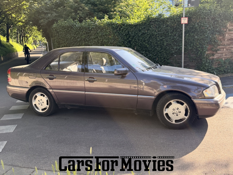 CarsForMovies | Mercedes Benz C180 1993 Deutschland Braun Grau Zivilfahrzeug Limousine DE - Berlin 7702 
