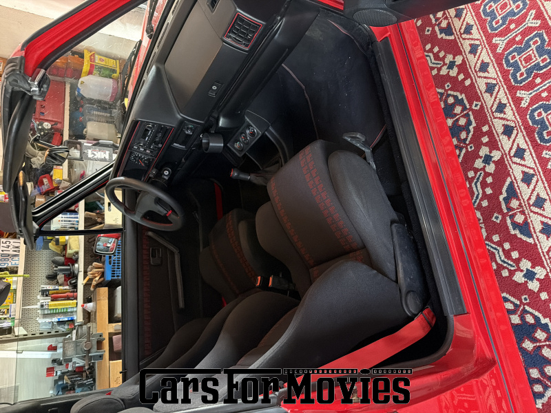 CarsForMovies | Volkswagen Golf 1 Cabrio G60 1993 Deutschland Rot Schwarz Zivilfahrzeug Cabrio DE - Sachsen-Anhalt 7705 