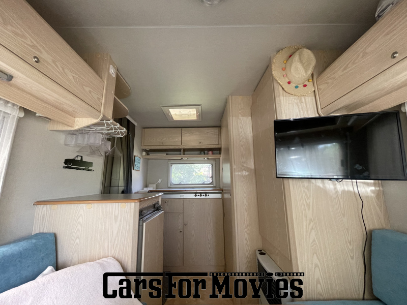 CarsForMovies | Kip Caravans Wohnanhänger  1997 Niederlande Weiß Grau Zivilfahrzeug Wohnwagen DE - Berlin 7723 