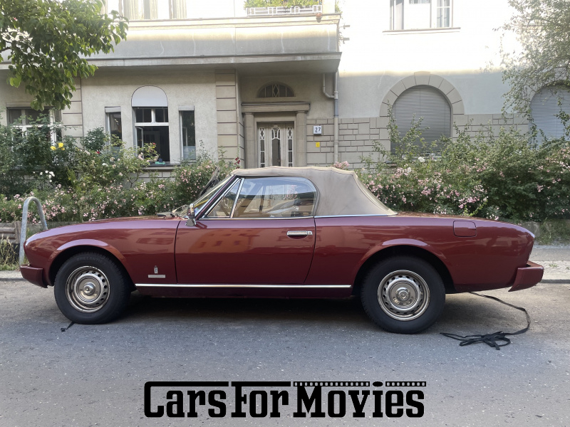 CarsForMovies | Peugeot 504 Cabriolert 1980 Frankreich Rot Beige Zivilfahrzeug Cabrio DE - Berlin 7747 