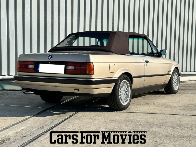 CarsForMovies | BMW 325i Cabrio 1992 Deutschland Beige Schwarz Zivilfahrzeug Cabrio DE - Bayern 7750 Cabrio
BMW E30