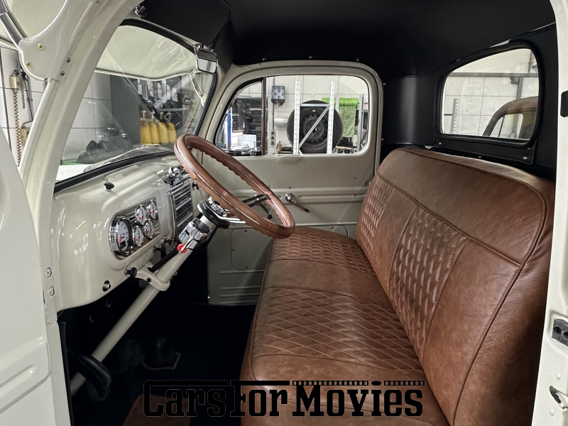 CarsForMovies | Ford Motor Company F1 1949 1949 USA Weiß Braun Zivilfahrzeug Pick-up CH - Basel-Landschaft 7756 
